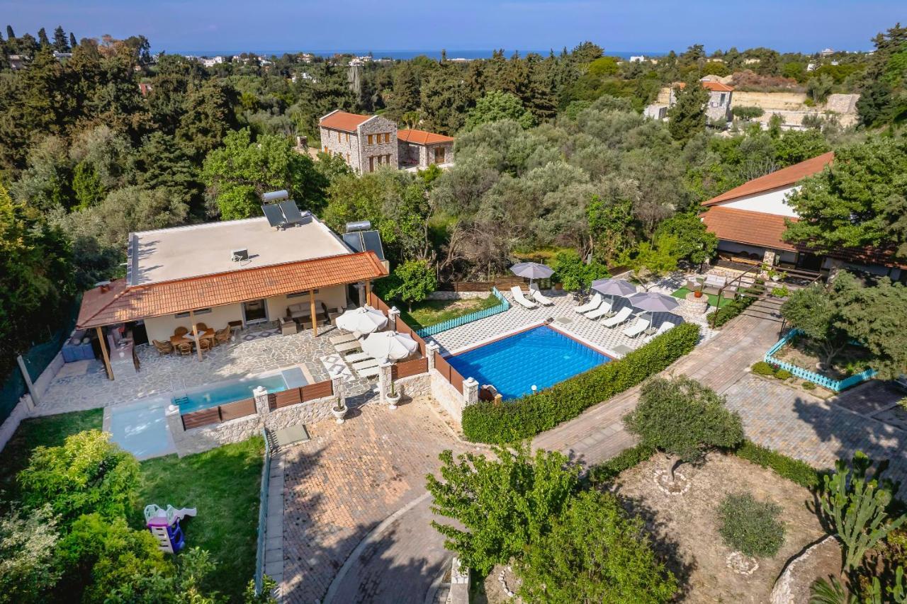 Villa Rafaela Koskinou  Exterior photo